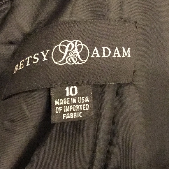 Betsy & Adam Women's Strapless Floral Ball Gown - Picture 8 of 8